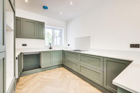 undefined, London Road, Leigh-on-Sea, SS9