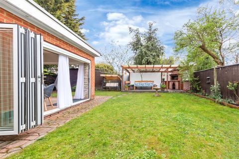 13 Stonegate Close, Orpington, BR5 3EX