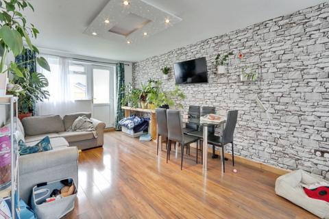 3 bedroom terraced house for sale, St Stephens Square, Foxwood, York, YO24
