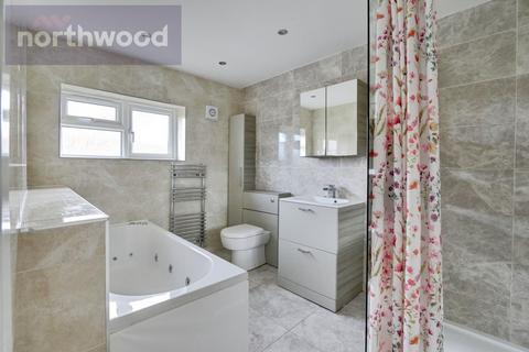 3 bedroom terraced house for sale, St Stephens Square, Foxwood, York, YO24