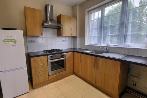 undefined, The Orchard, Southgate/Oakwood, N14