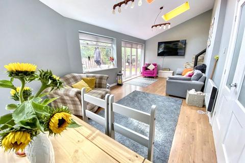 2 Stockton Road, Easington, Peterlee, SR8 3AY