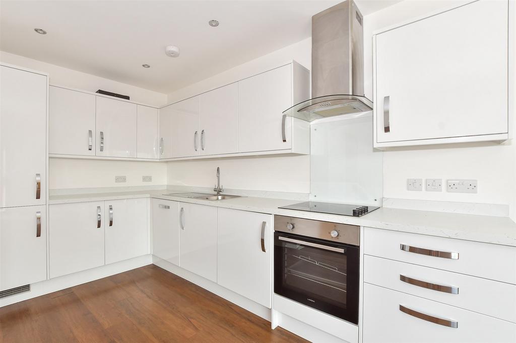 Lounge/Kitchen