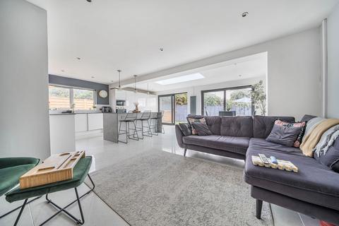 2 Clive Road, Cliffsend, Ramsgate, CT12 5EQ