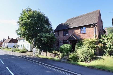undefined, High Street, Great Missenden, HP16
