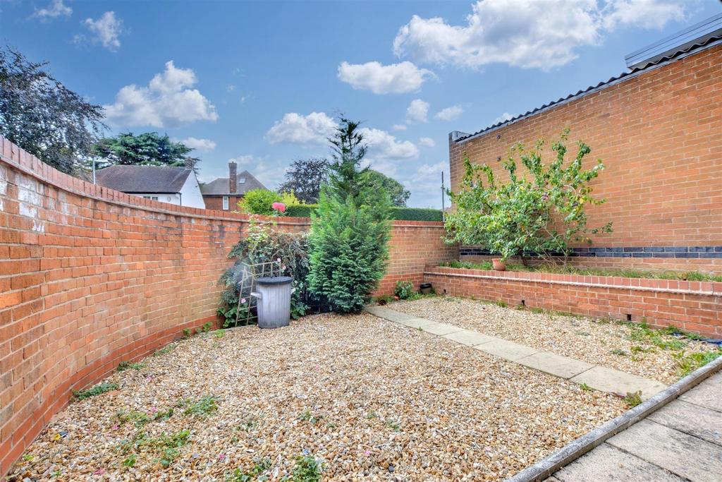 Garden 1.jpeg