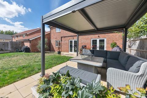 4 bedroom detached house for sale, Ash Road, Ely CB7