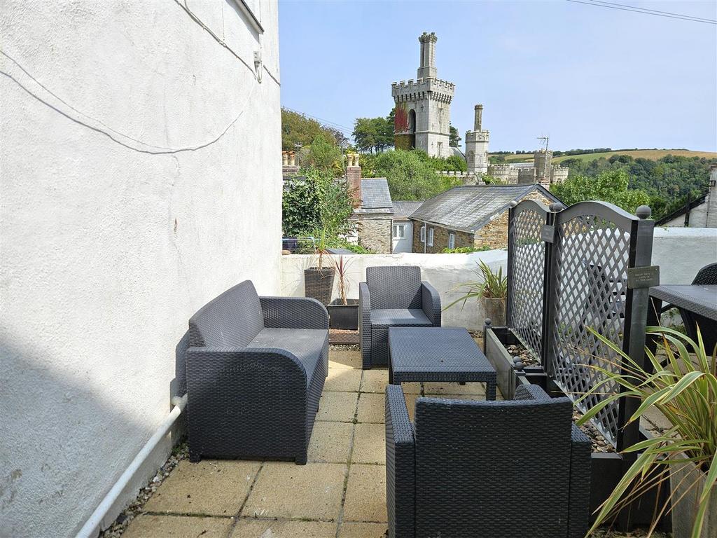 Seating area.