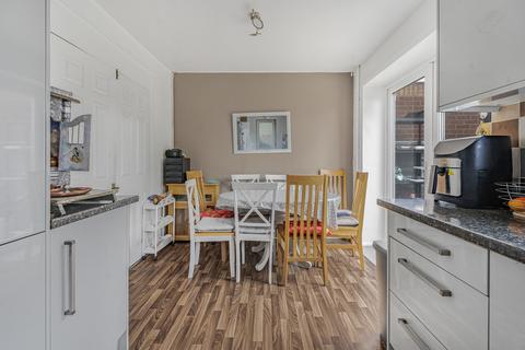 4 bedroom semi-detached house for sale, Maple Avenue, St Albans, AL3