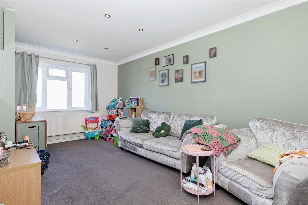 For Sale by Aspire Residential   Limbrick Lane