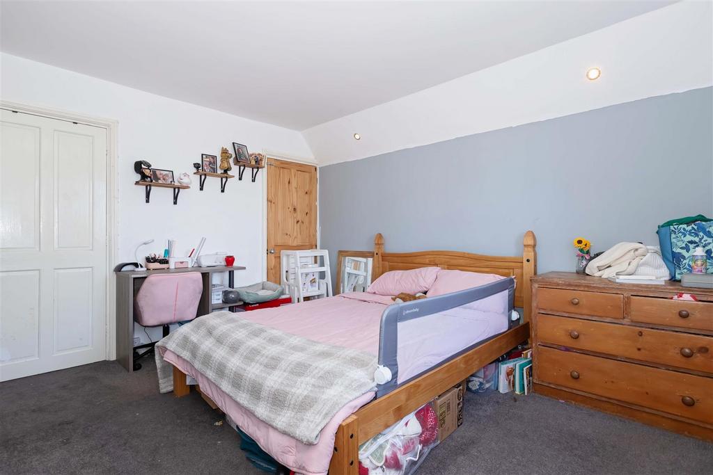 For Sale by Aspire Residential   Limbrick Lane