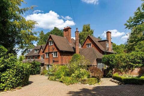 undefined, Brittains Lane, Sevenoaks, Kent