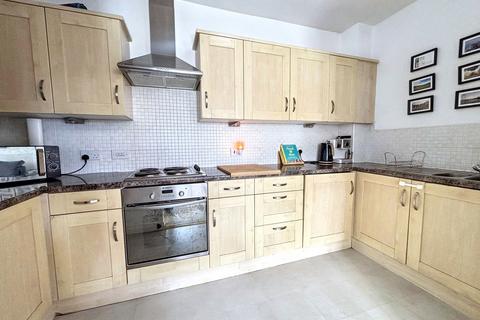 2 bedroom apartment for sale, Kingfisher Court, Gateshead , Gateshead, Tyne and Wear, NE11 9FB