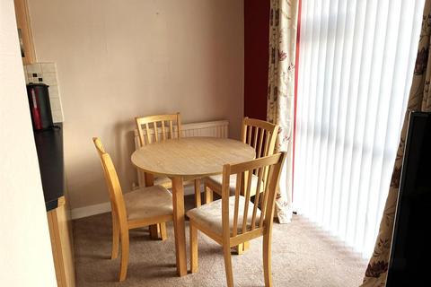 2 bedroom semi-detached bungalow for sale, Penzance Avenue, Wigston, Leicestershire