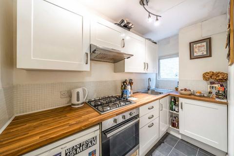 1 bedroom flat for sale, Fernwood Avenue, London SW16