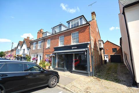 3 bedroom flat for sale, High Street, Amersham