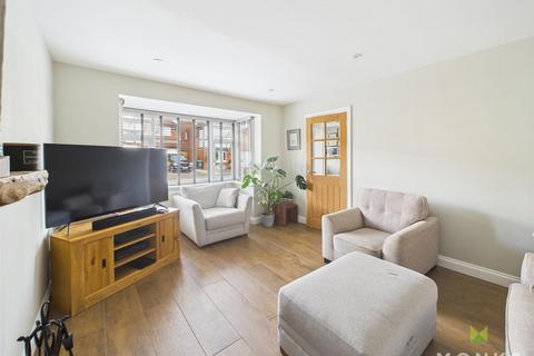 4 bedroom detached house for sale, Sedgeford Drive, Shrewsbury