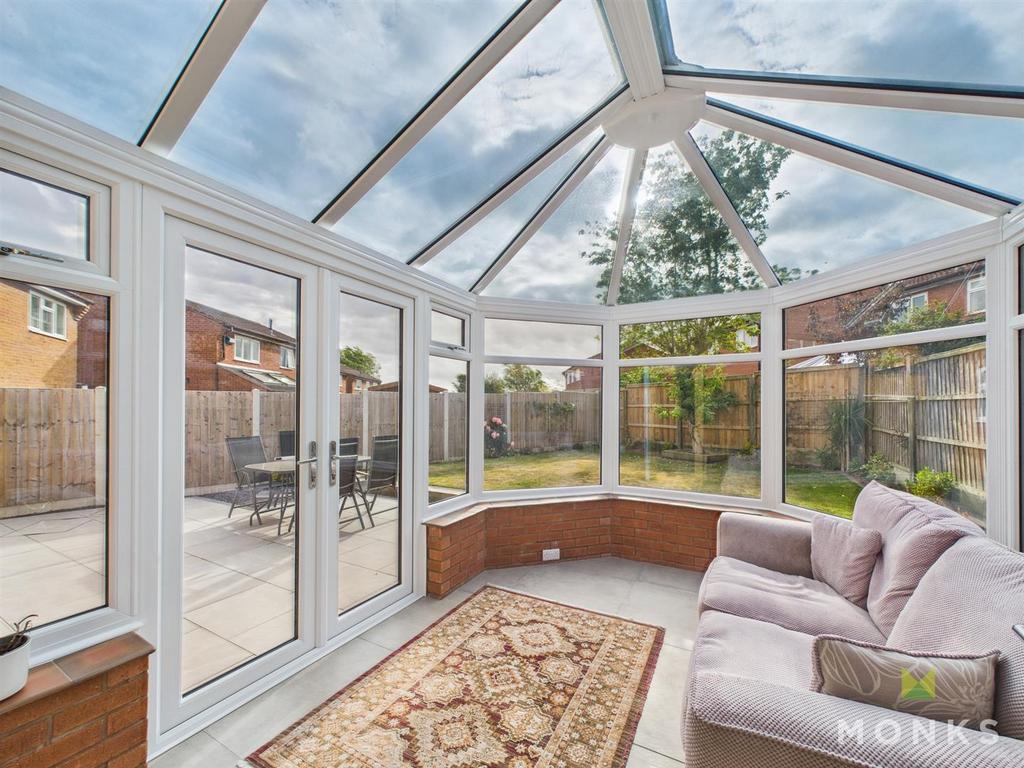 CAM01520 G0-PR0260-STILL008.jpg