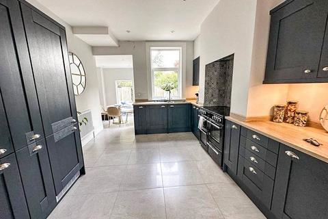 undefined, Sinderland Road, Broadheath, Altrincham, Greater Manchester, WA14