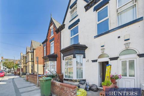 1 bedroom in a house share to rent, St Georges Avenue, Bridlington