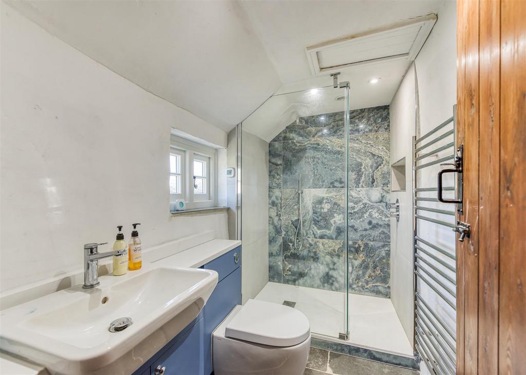 Leper House-internal-18.jpg