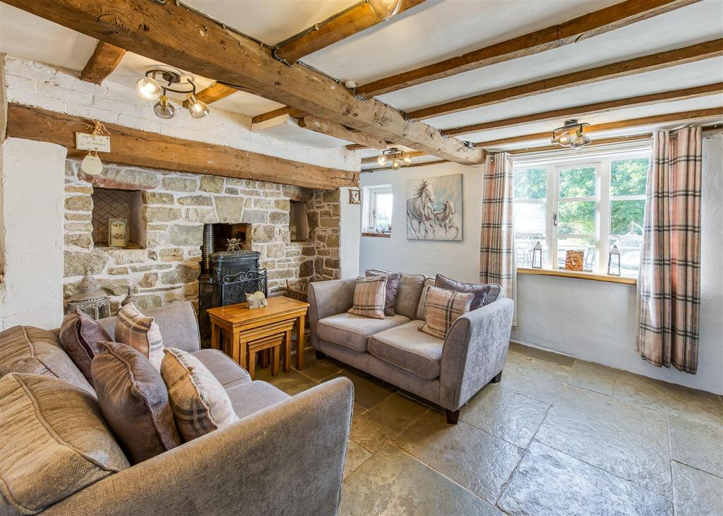 Leper House-internal-15.jpg