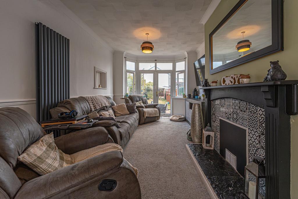 Living/Dining room
