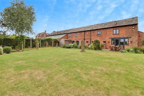 4 bedroom barn conversion for sale, Hind Heath Road, Sandbach