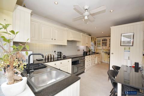 4 bedroom detached house for sale, Brookside, Emerson Park, Hornchurch, RM11
