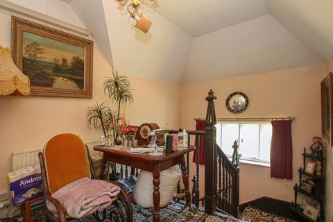 5 bedroom property for sale, Rue du Hurel, St Martin's, Guernsey, GY4
