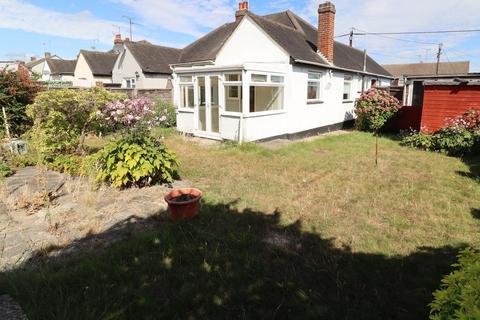 3 bedroom semi-detached bungalow for sale, Grove Road, Rayleigh, SS6