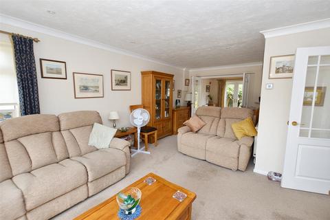 undefined, Lime Grove, Sheringham