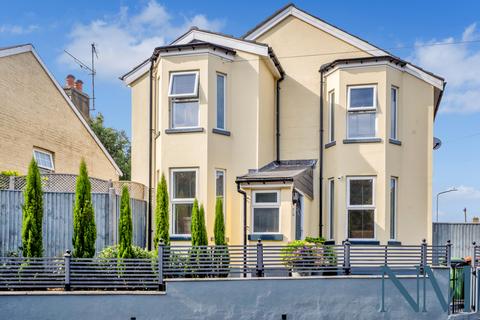2 bedroom end of terrace house for sale, Tunbridge Wells TN4