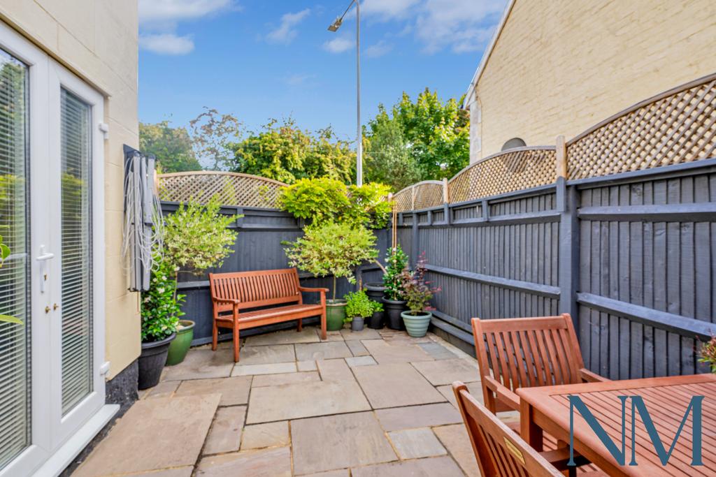 Patio/garden