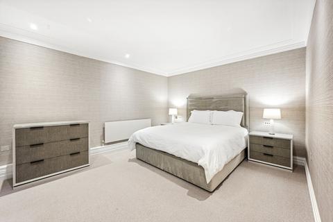 3 bedroom flat for sale, Dunraven Street, Mayfair, London