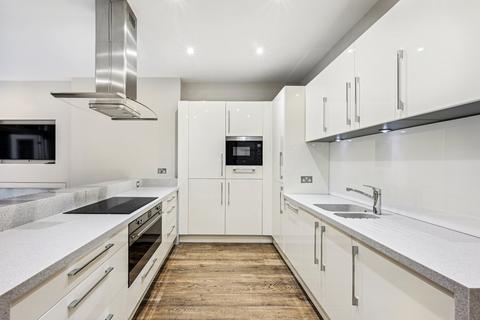 3 bedroom flat for sale, Dunraven Street, Mayfair, London