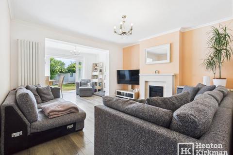 4 bedroom semi-detached house for sale, Tyrone Close, Billericay