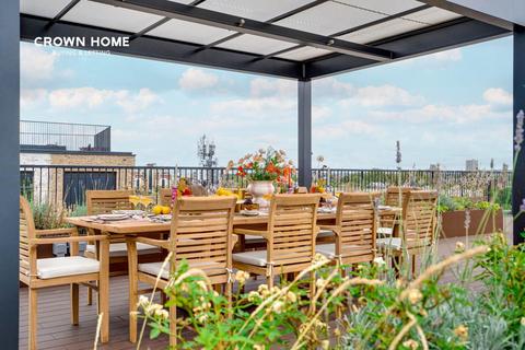 3 bedroom apartment to rent, London SW6
