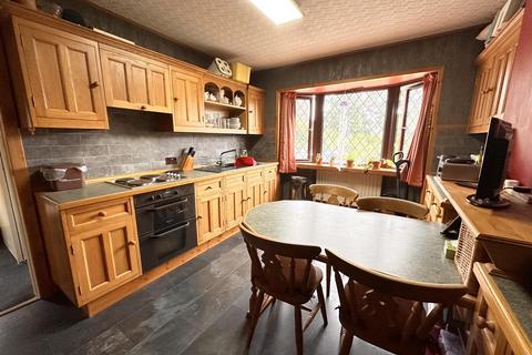 undefined, Nab Hill Avenue, Leek