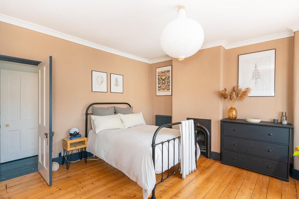 2 W2 RWL - Bedroom C.jpg