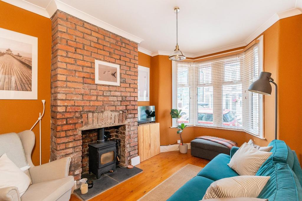 2 W2 RWL - Living Room C.jpg