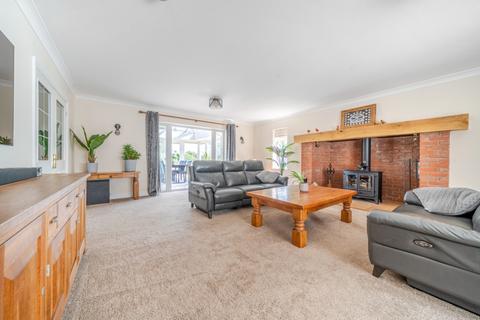 24 Station Road, Helpringham, Sleaford, NG34 0RB