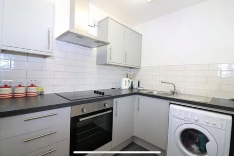 1 bedroom flat to rent, Dumbarton Road, Thornwood, Glasgow, G11