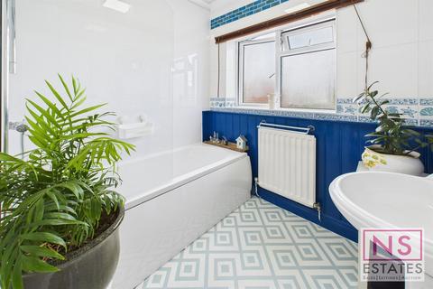 undefined, Melrose Avenue, Linthorpe, Middlesbrough, TS5