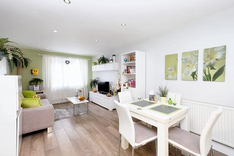 undefined, Clifton Road, Eccles, M30