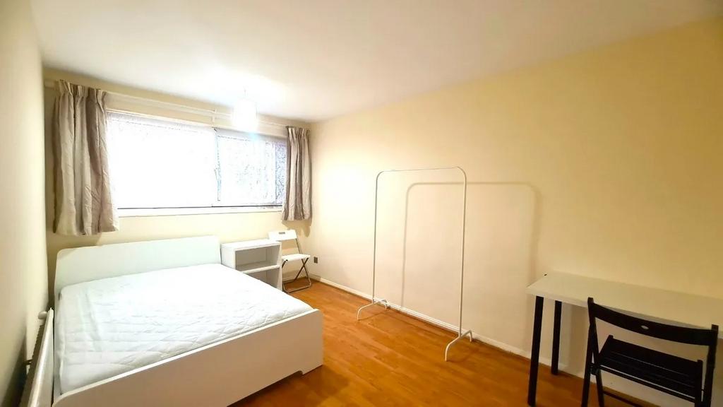 Windmill Lane, London E15 - Widok 3