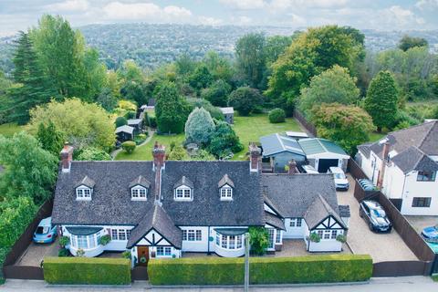 4 bedroom detached house for sale, Reigate Hill, Reigate RH2