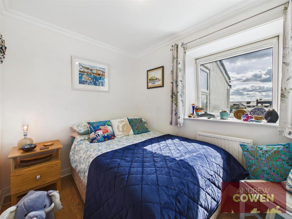 CAM05382 G0-PR0063-STILL009.jpg