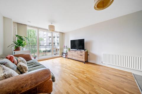 Ealing Road, Brentford, TW8