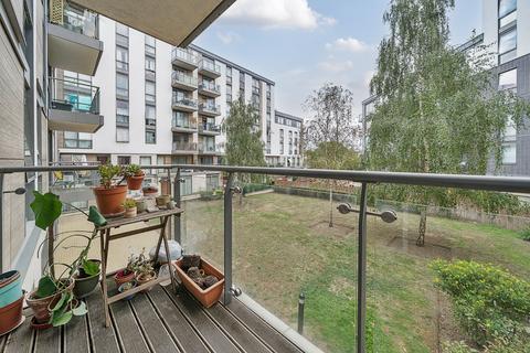2 bedroom flat for sale, Ealing Road, Brentford, TW8